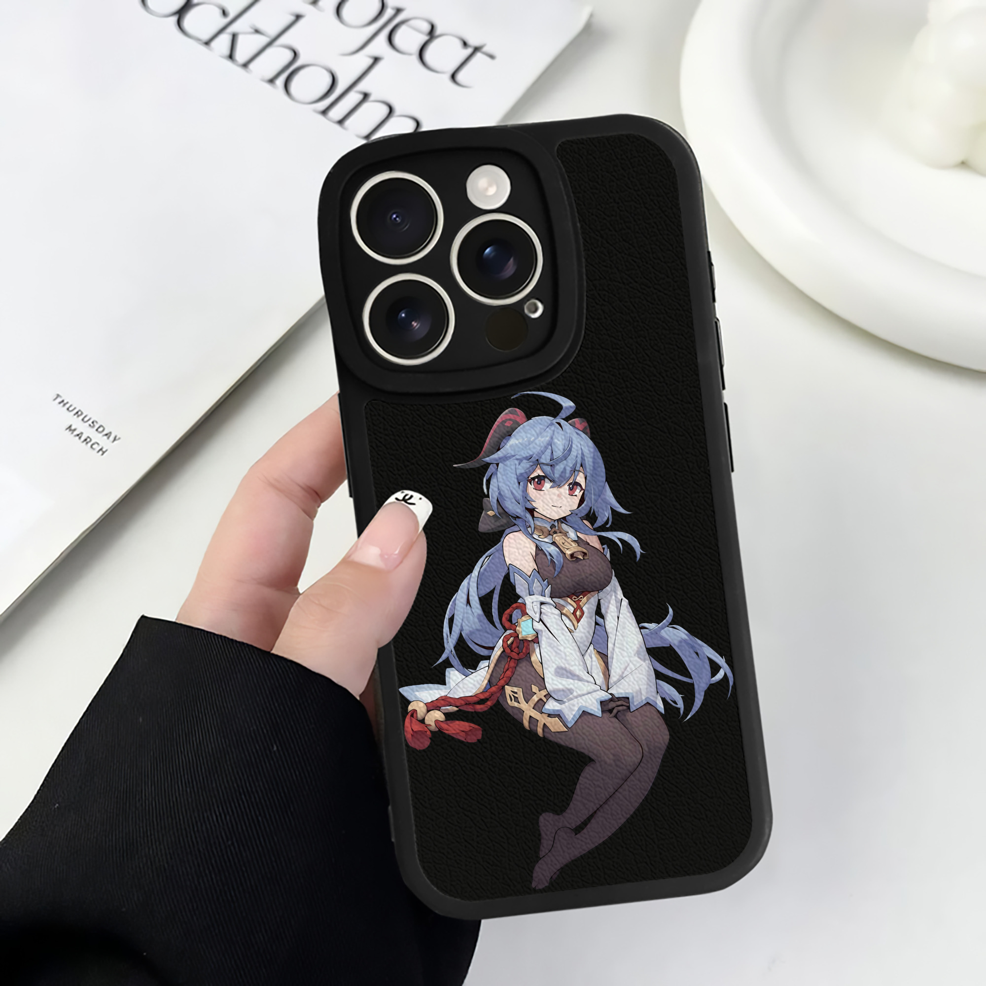 げんし神 甘雨 かんう genshin Ganyu 【iPhone 16シリーズ対応】シリコンスマホケース（レザー調） 材質：シリコン